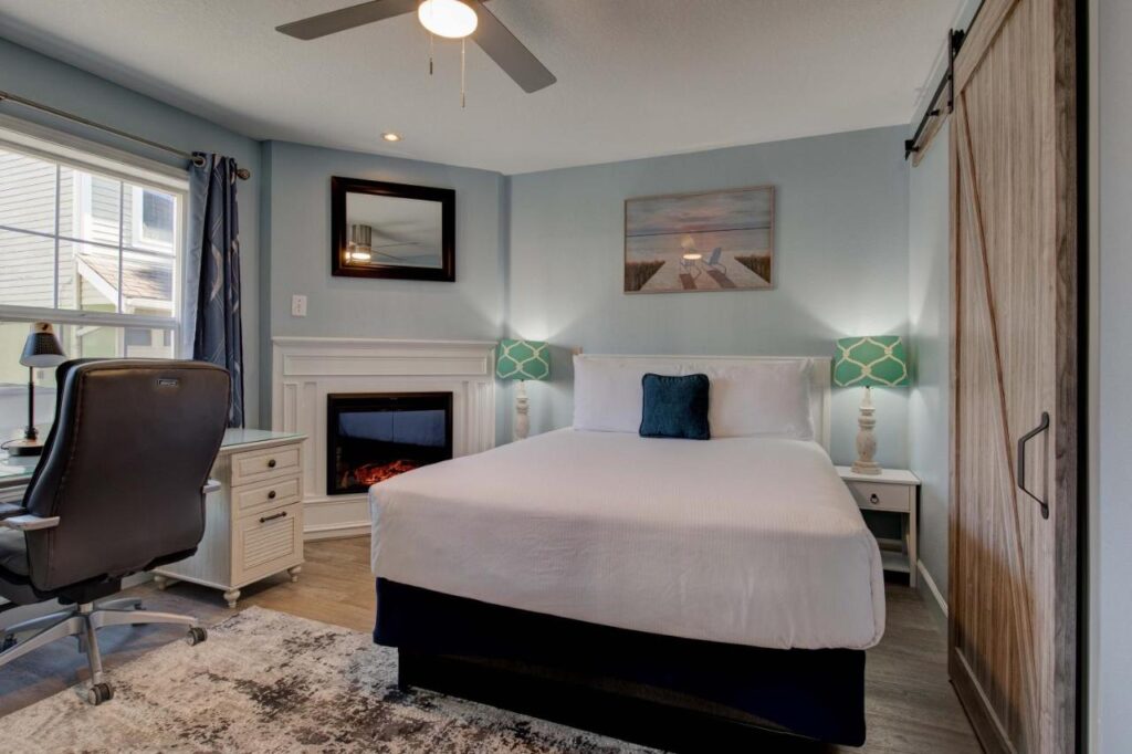 Inn of the Four Winds Seaside Oceanfront - Image 4