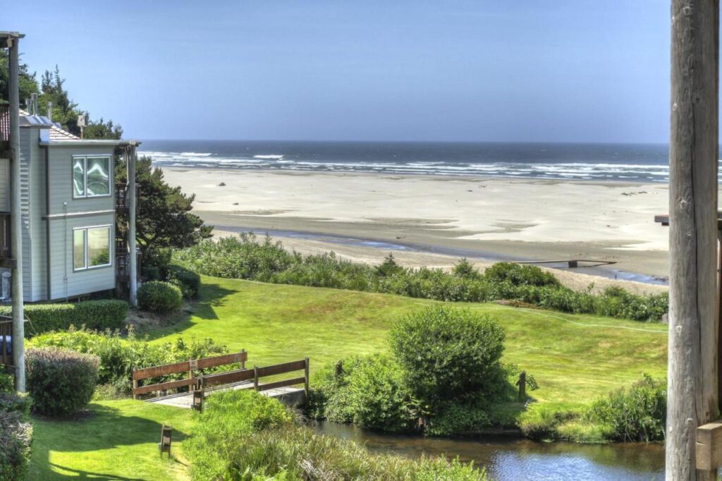 Little Creek Cove Beach Resort - Image 1