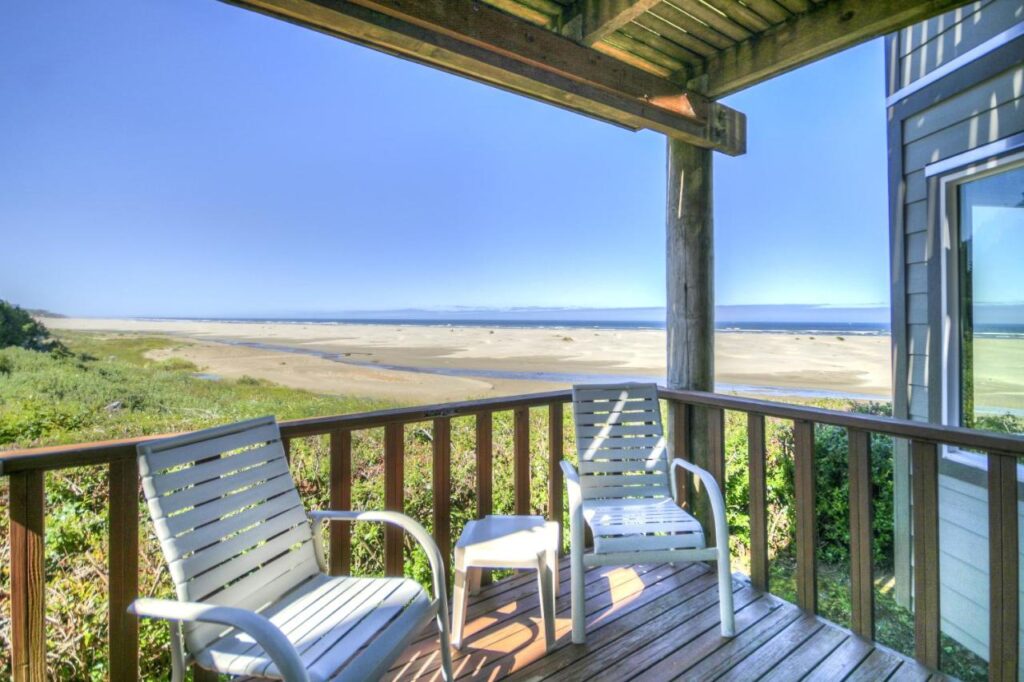 Little Creek Cove Beach Resort - Image 2