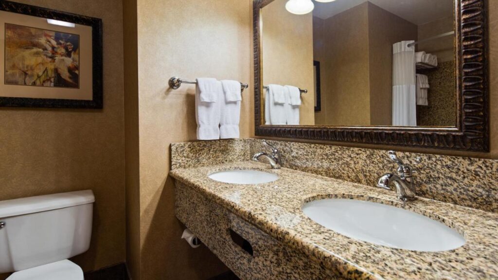 Lloyd Hotel Astoria Bayfront, an Ascend Collection Hotel - Image 1