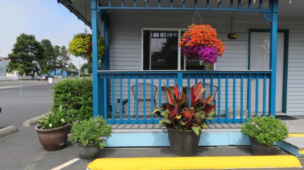 Mermaid Inn - Image 1