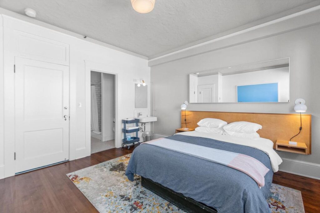 Norblad Hotel - Image 5