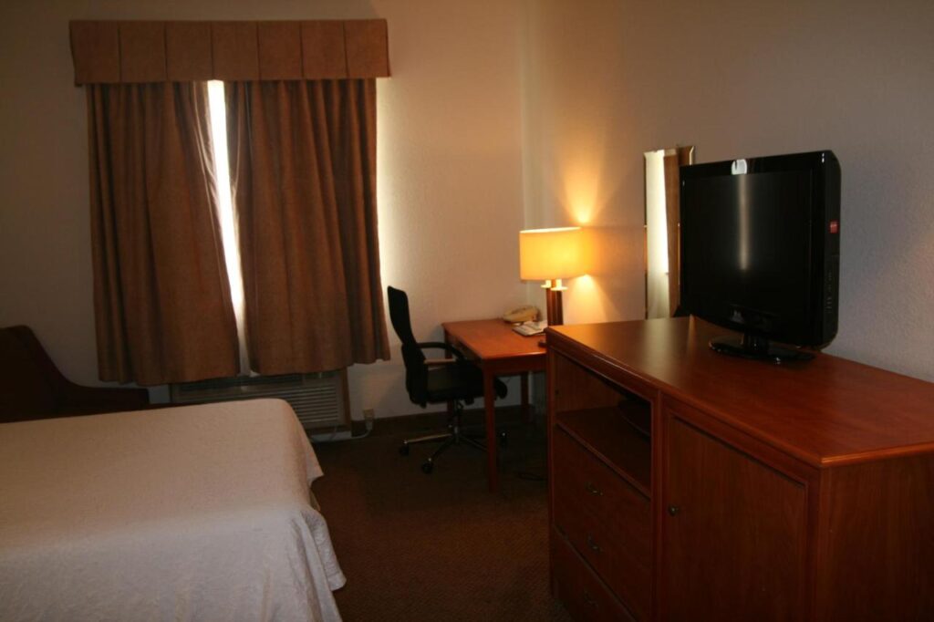 Oceanfront Lodge - Image 1