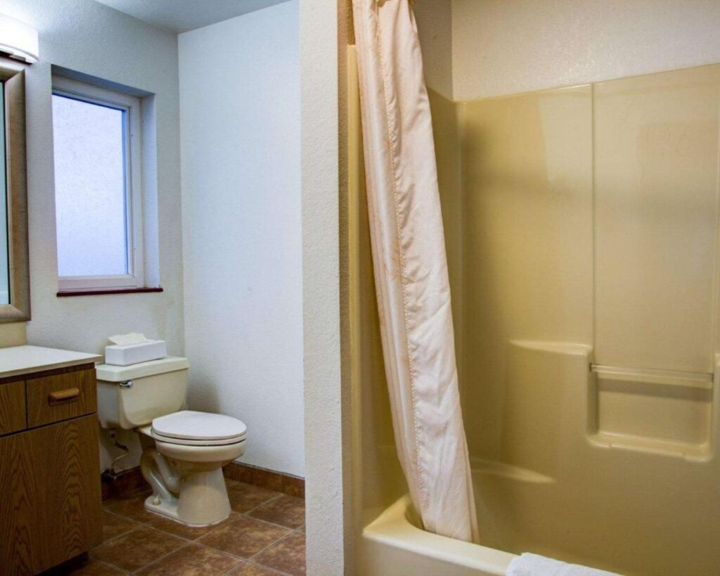 Quality Inn Florence - Image 2