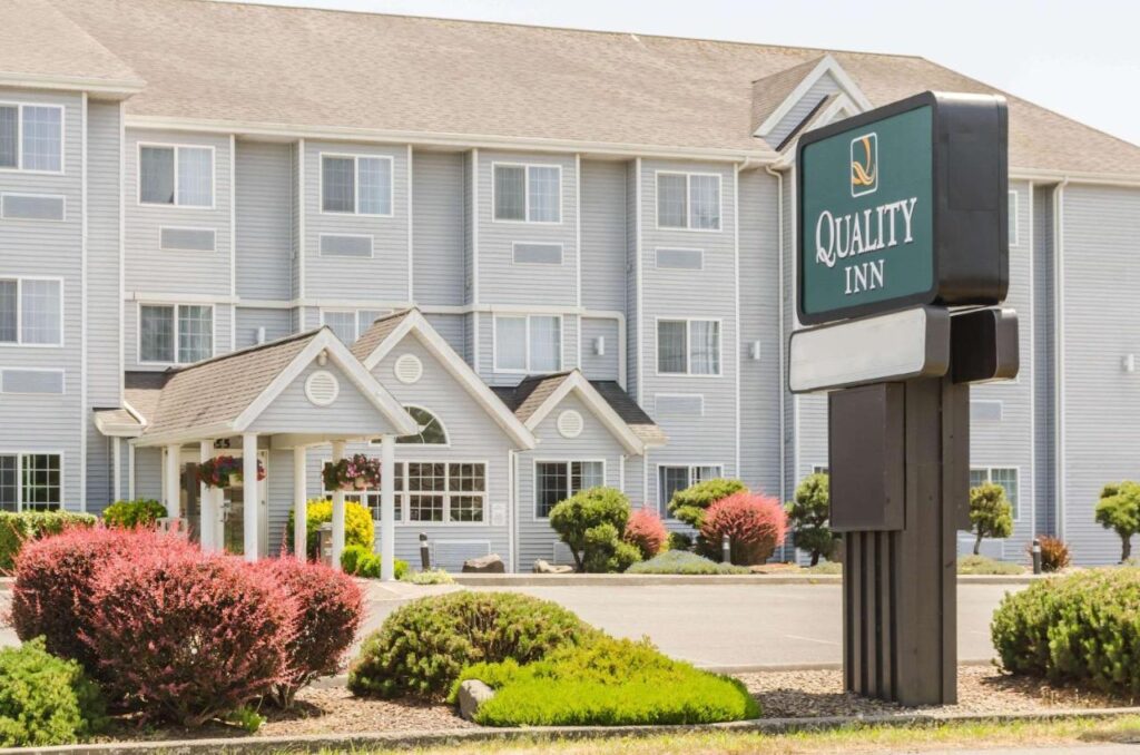 Quality Inn Seaside - Image 1
