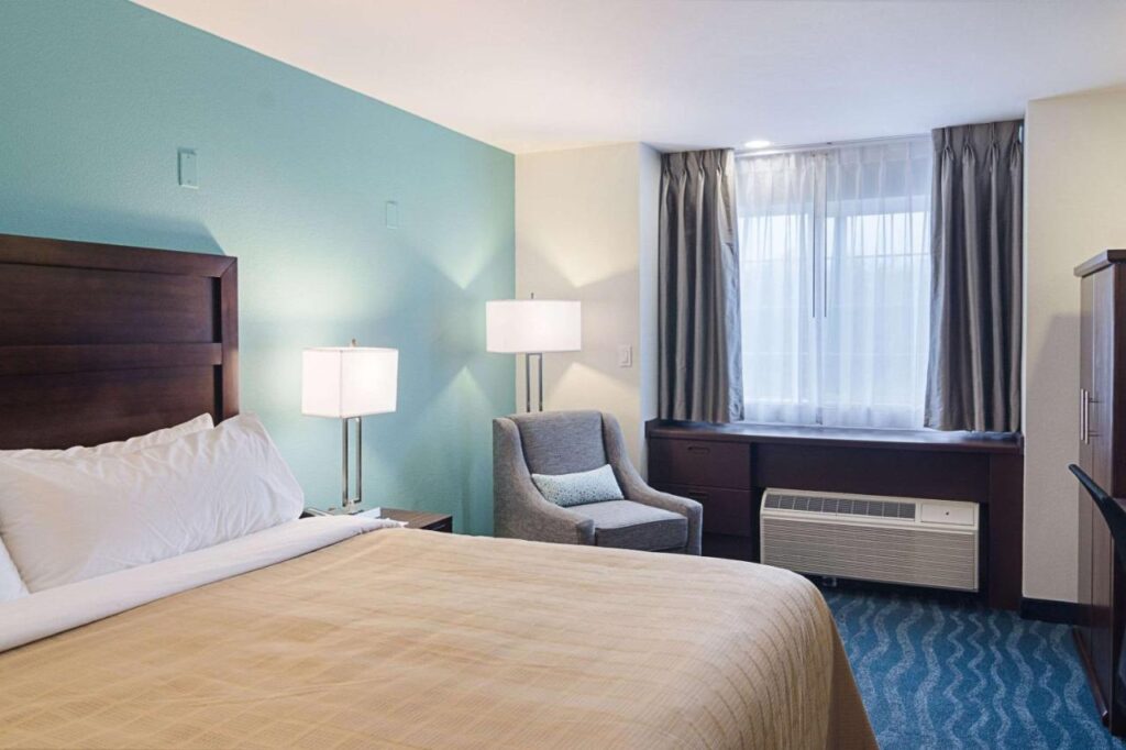 Quality Inn Seaside - Image 3