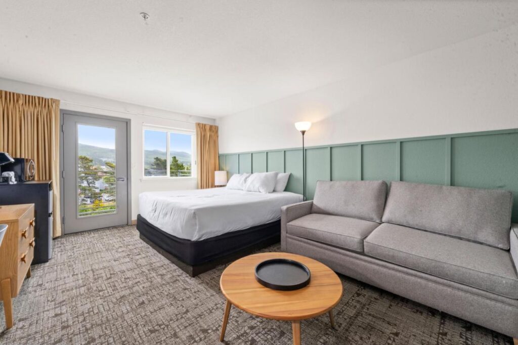 River Inn at Seaside - Image 6