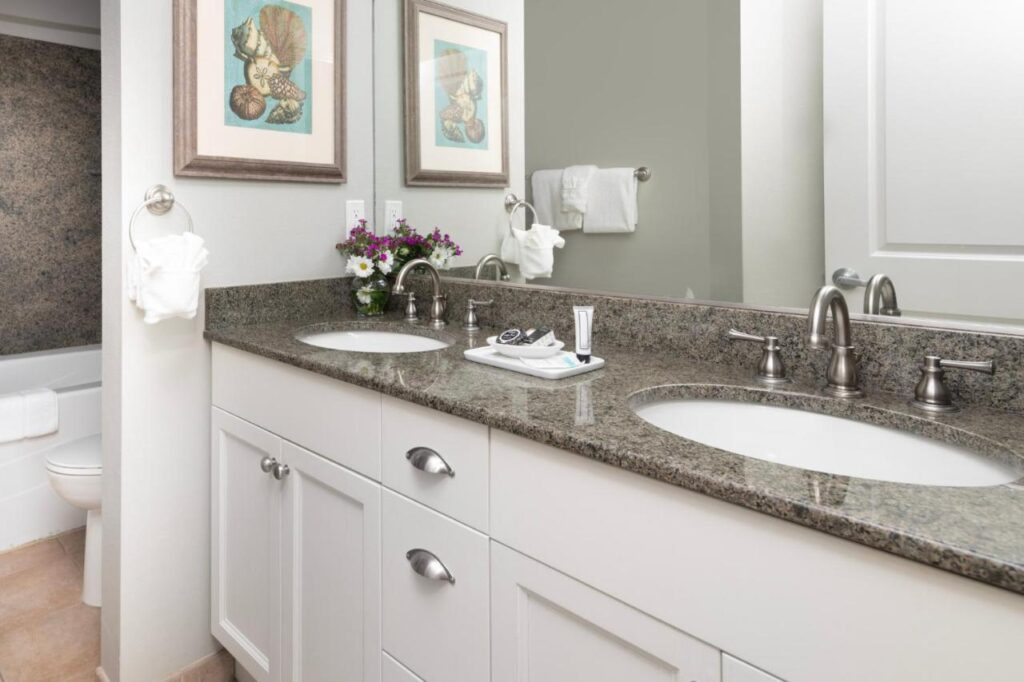 Rivertide Suites - Image 2