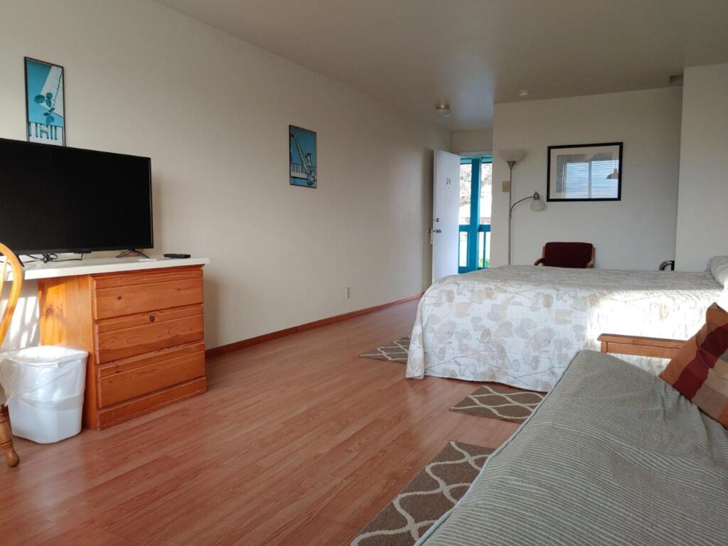 The Dublin House Motel - Image 2