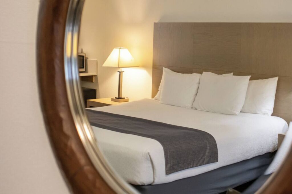 The Tillamook Inn - Image 3