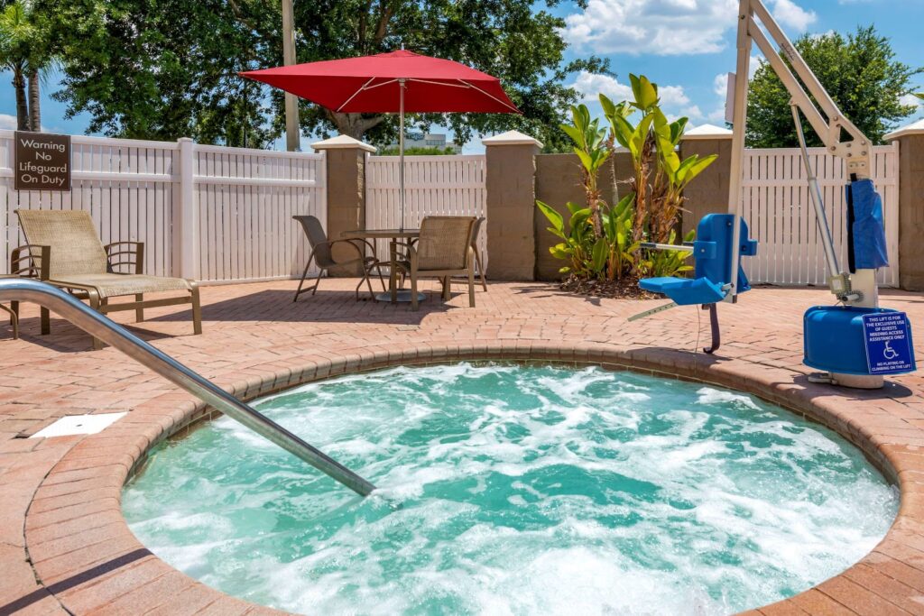 Comfort Suites Near Universal Orlando Resort - Image 5
