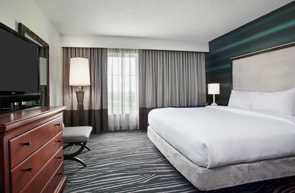 Embassy Suites by Hilton Orlando Airport - Image 6