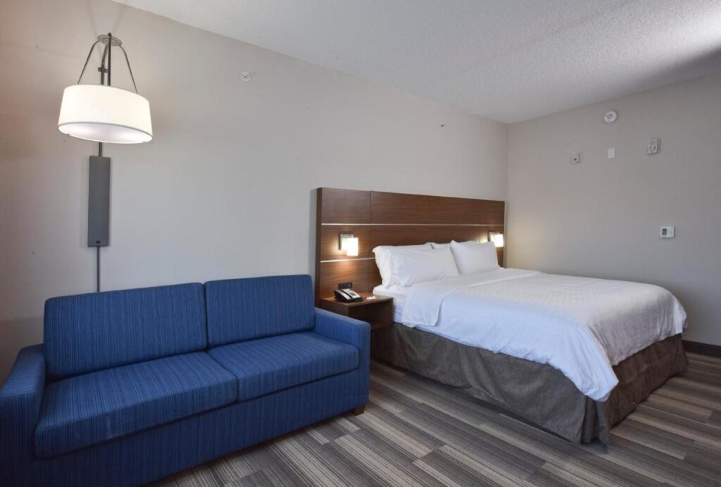 Holiday Inn Express & Suites - Orlando - Southeast by IHG - Image 5
