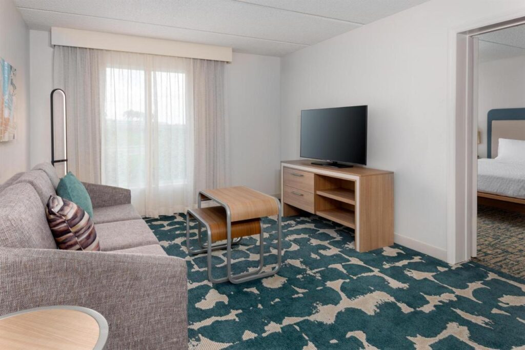 Homewood Suites by Hilton Orlando-Nearest to Universal Studios - Image 2