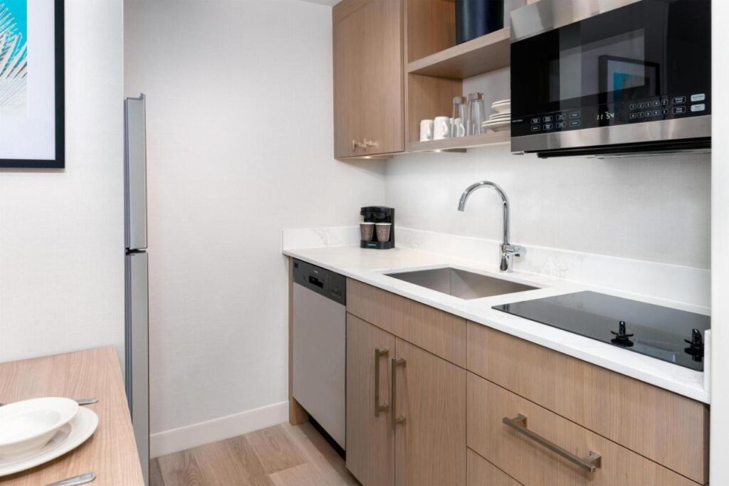 Homewood Suites by Hilton Orlando-Nearest to Universal Studios - Image 5