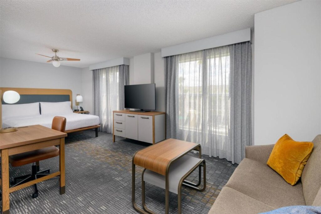 Homewood Suites by Hilton Orlando-UCF Area - Image 5