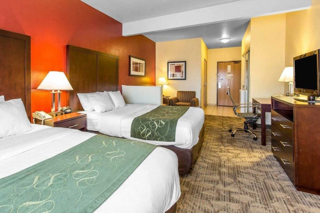 Comfort Suites Palm Desert I-10 - Image 5