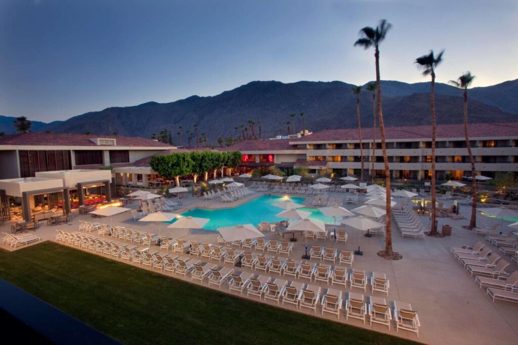Hilton Palm Springs - Image 1