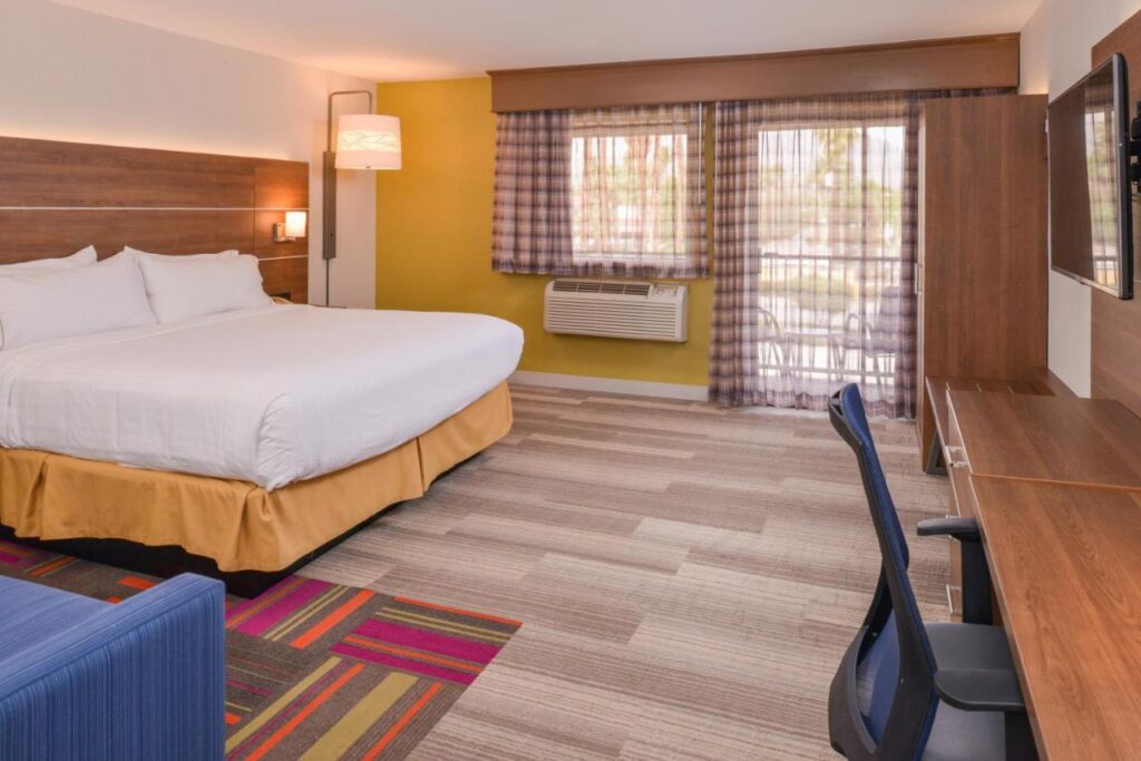 Holiday Inn Express Palm Desert by IHG - Image 5