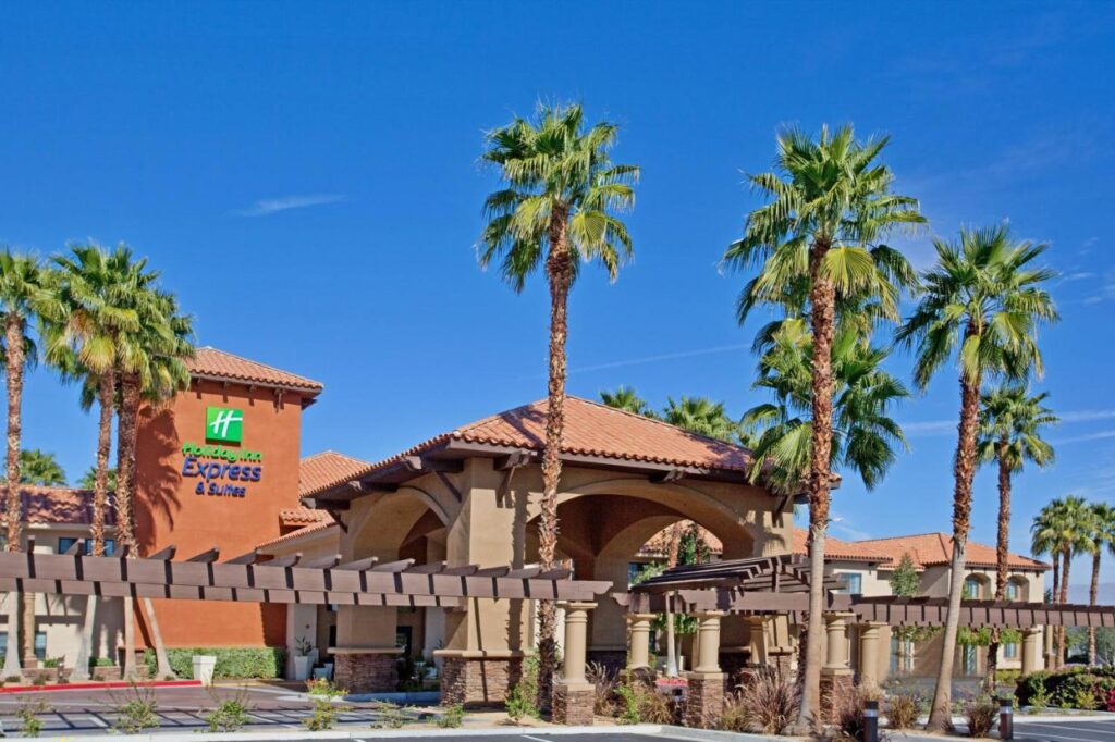Holiday Inn Express & Suites Rancho Mirage - Palm Spgs Area by IHG - Image 1