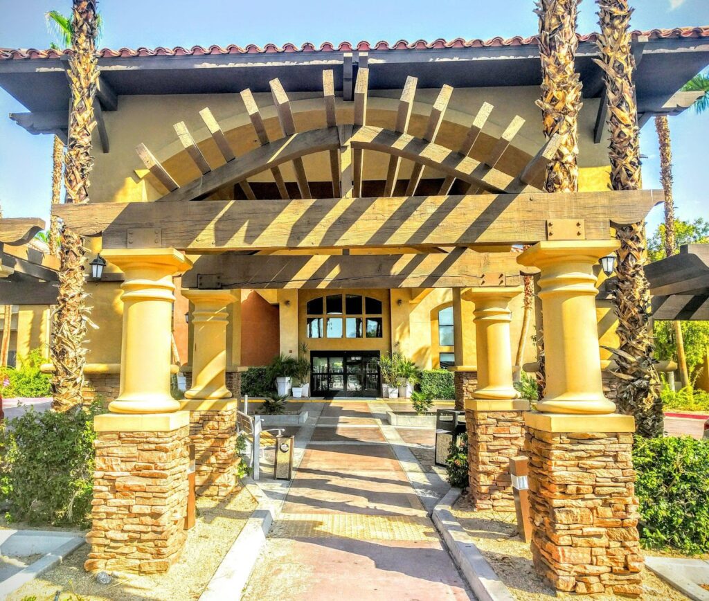Holiday Inn Express & Suites Rancho Mirage - Palm Spgs Area by IHG - Image 5