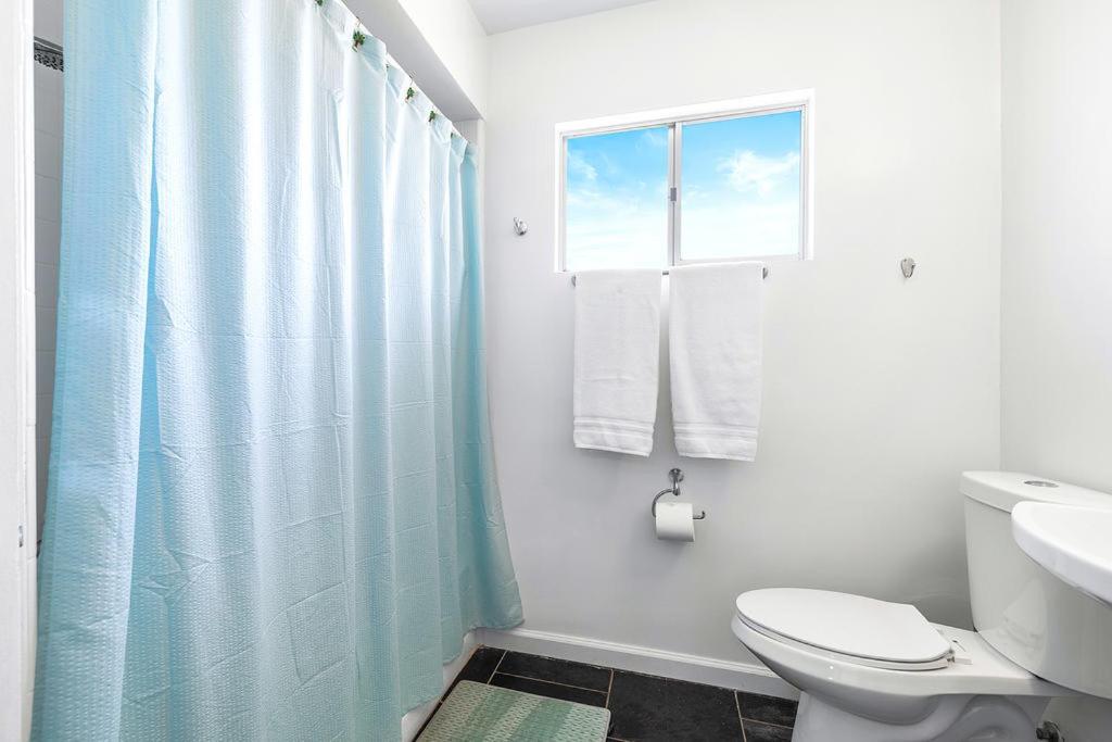 Lido Palms Resort and Spa - Image 6