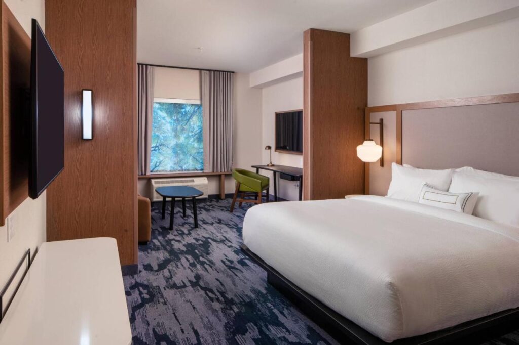 Fairfield by Marriott Inn & Suites Pensacola Pine Forest - Image 4