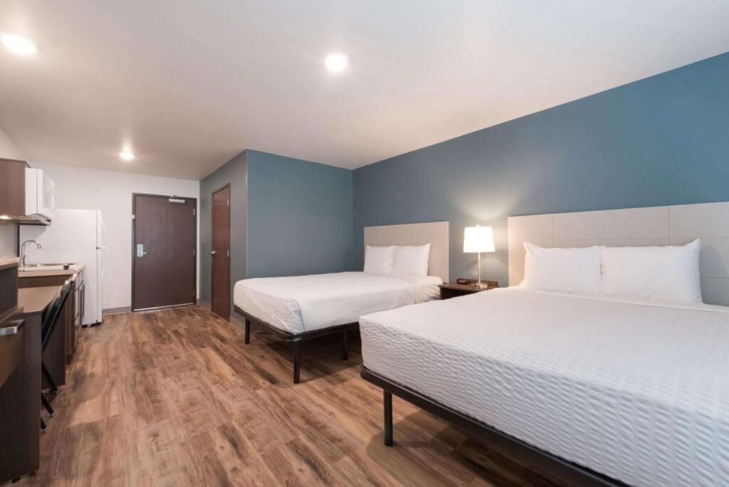 WoodSpring Suites Philadelphia Northeast - Image 5