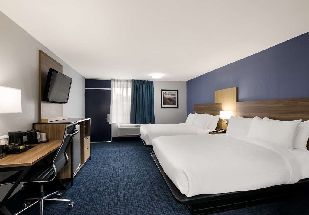 SureStay Plus by Best Western Pigeon Forge - Image 6