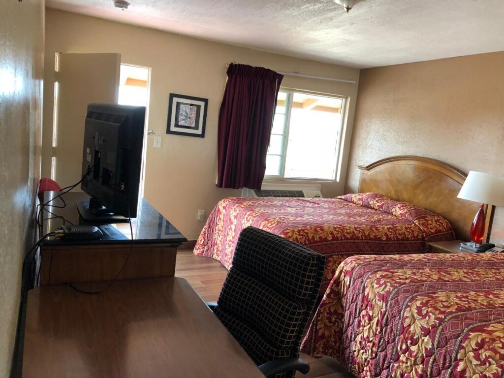 Buckboard Motel - Image 4