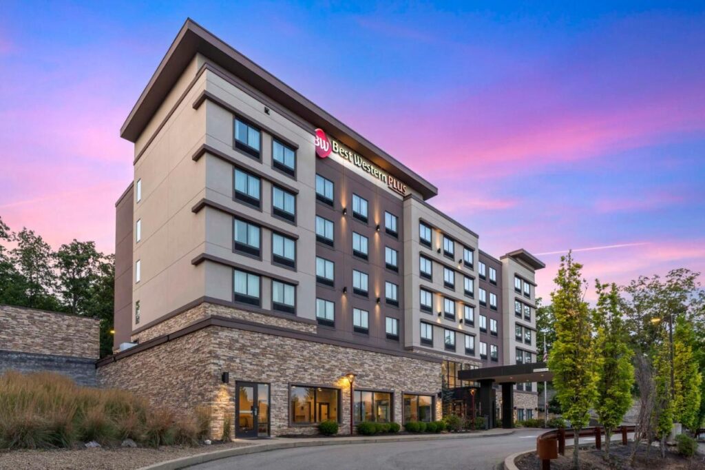 Best Western Plus Cranberry-Pittsburgh North - Image 1
