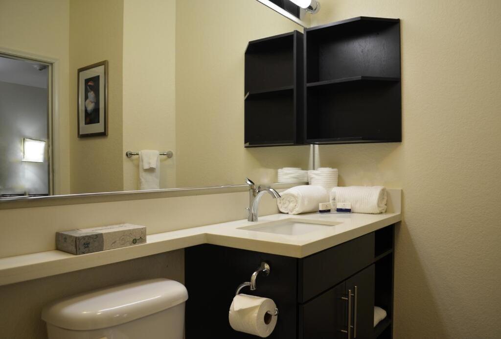 Candlewood Suites Belle Vernon by IHG - Image 2