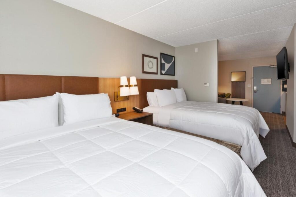 Staybridge Suites Pittsburgh Airport by IHG - Image 4