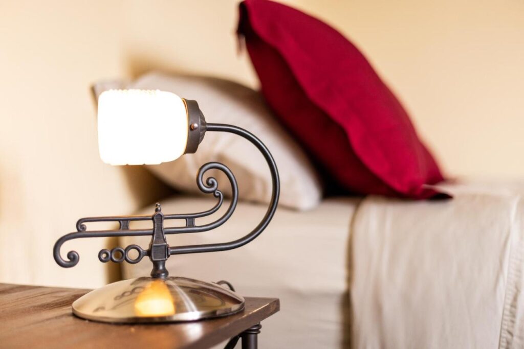 Traveler's Rest Hotel - Image 3