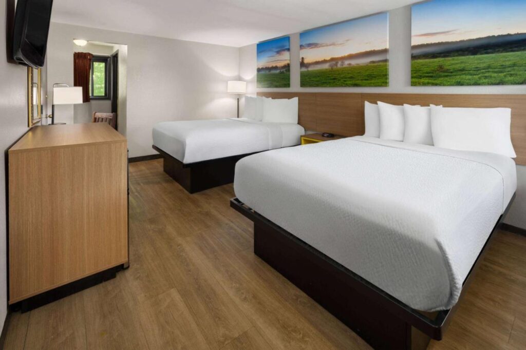 Days Inn by Wyndham Wurtsboro - Image 4