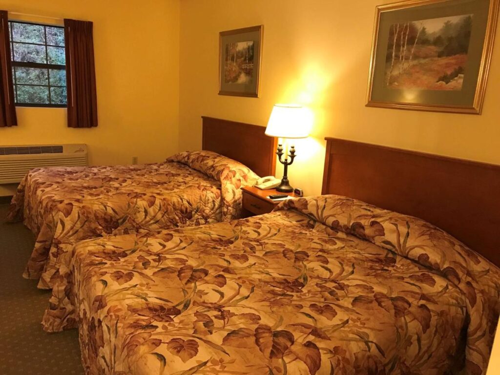 Motel 6-Bloomsburg, PA - Image 4