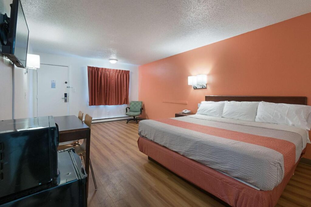 Motel 6-Frackville, PA - Image 3