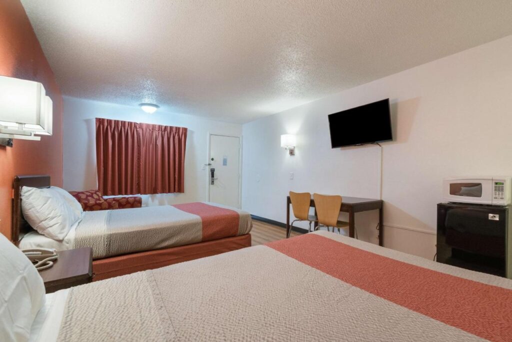 Motel 6-Frackville, PA - Image 4