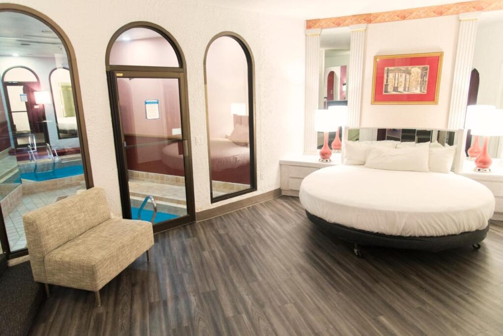 Paradise Stream Resort - Image 2