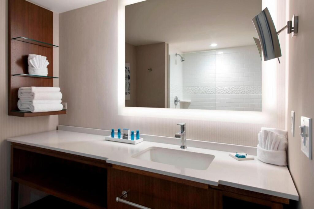 Delta Hotels by Marriott Basking Ridge - Image 6