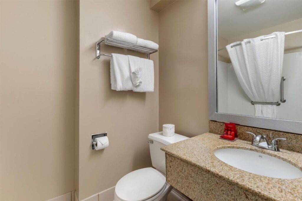 SureStay Hotel by Best Western East Brunswick - Image 6