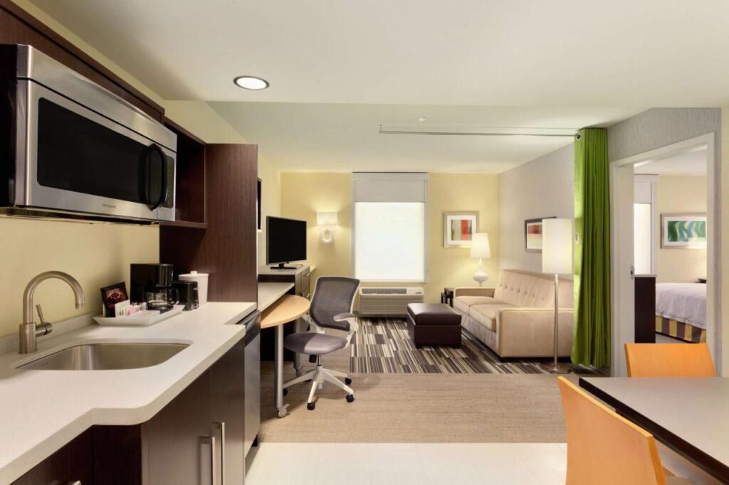 Home2 Suites by Hilton Lehi/Thanksgiving Point - Image 4