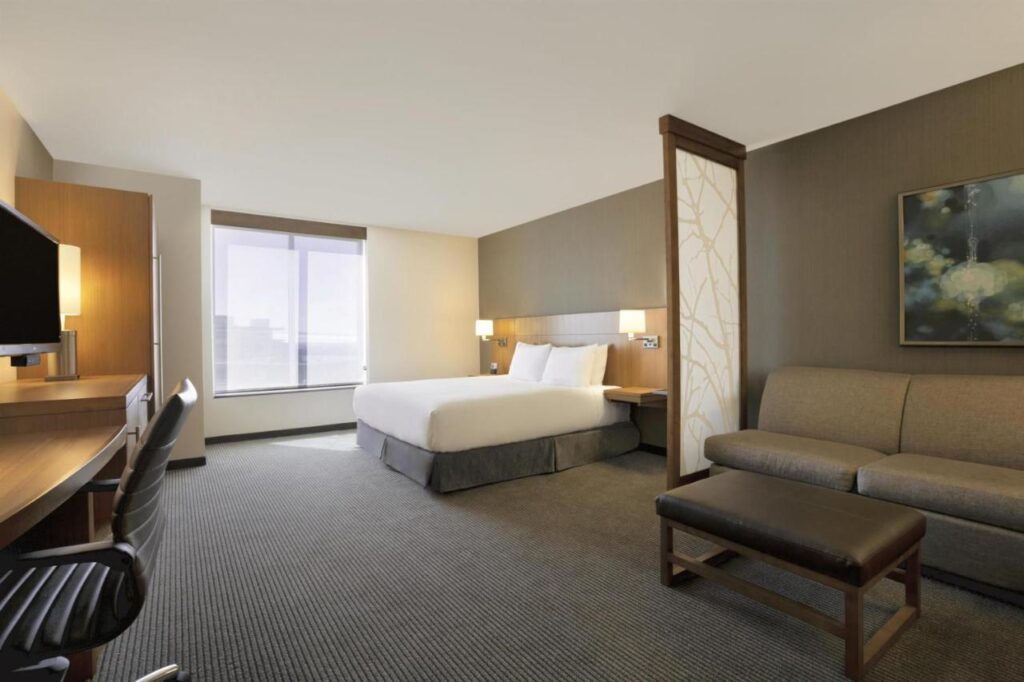 Hyatt Place Salt Lake City/Cottonwood - Image 6
