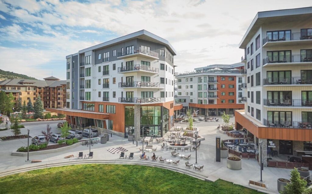 Pendry Park City - Image 1