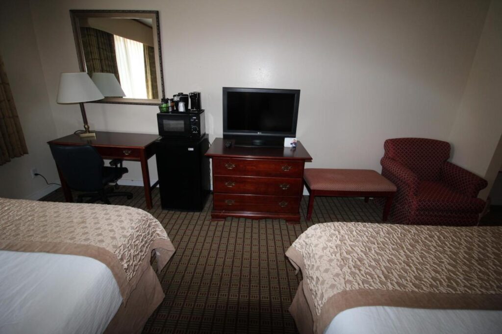 Ramada by Wyndham Draper, Utah - Image 5