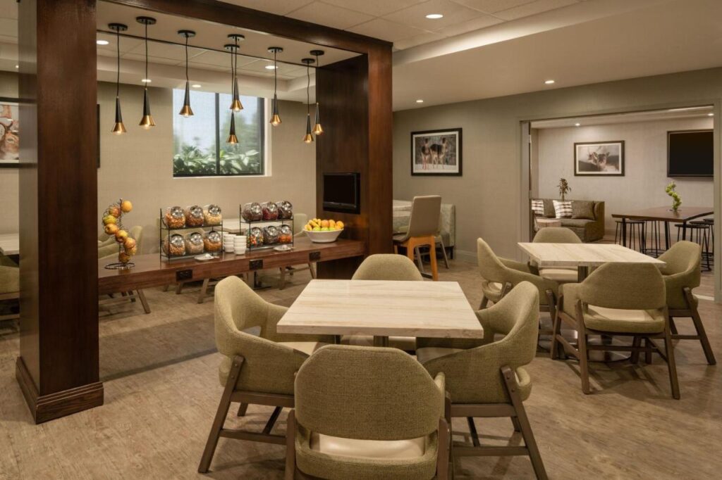 Sheraton Park City - Image 5