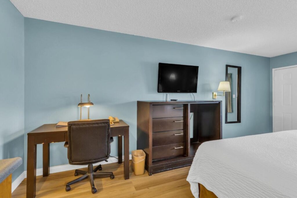 Days Inn by Wyndham Carson City - Image 4
