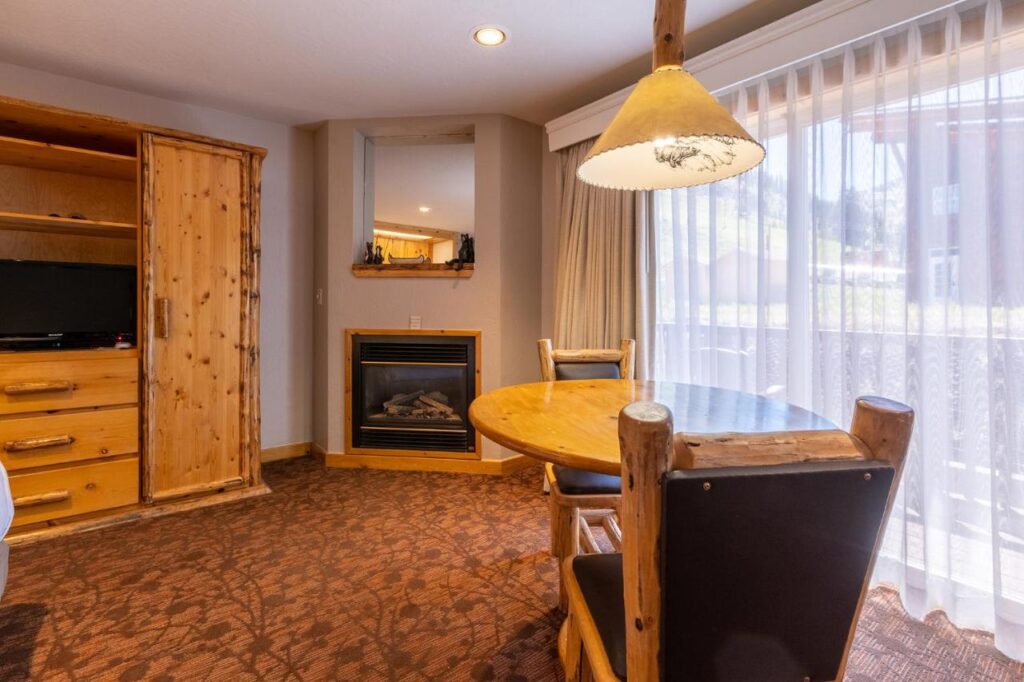 Red Wolf Lodge at Olympic Valley - Image 3