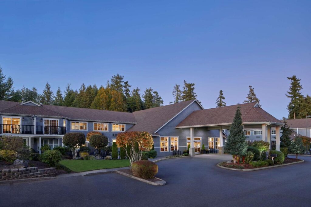 Best Western Wesley Inn & Suites - Image 1