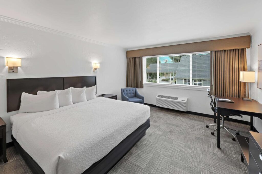 Best Western Wesley Inn & Suites - Image 2